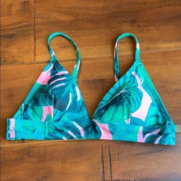𝅺NASTY Gal Leaf Bikini Triangle Top Swimsuit - Picture 2 of 7